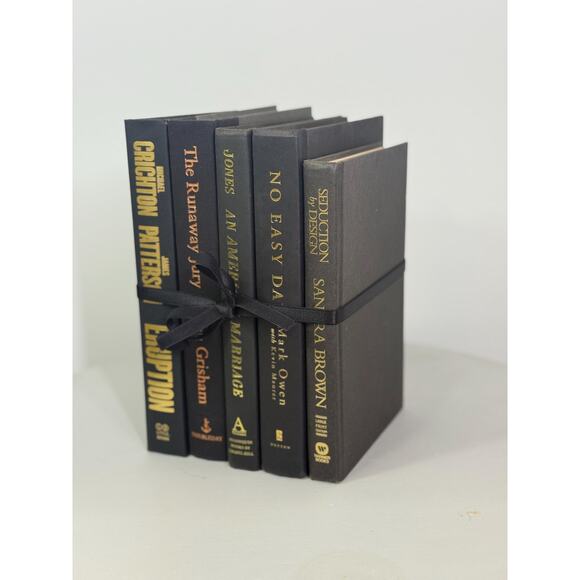 black book collection , black book stack, black and gold vintage books - Picture 4 of 4